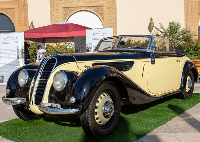 BMW 327