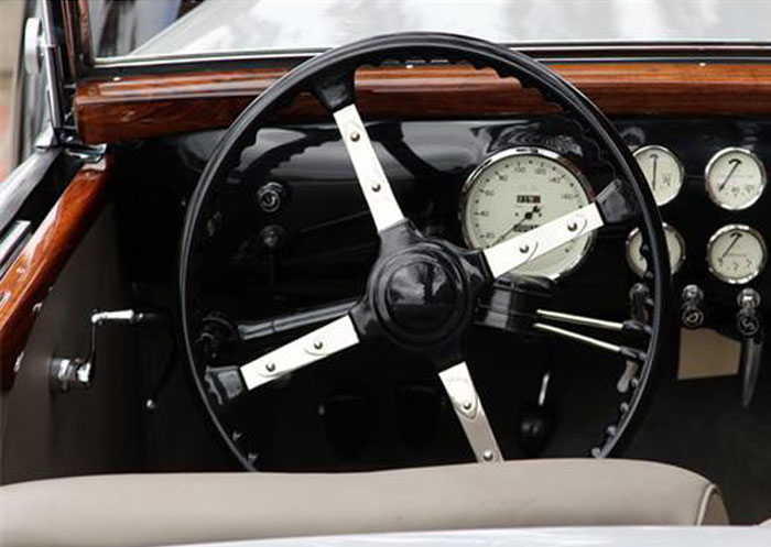 Peugeot 402